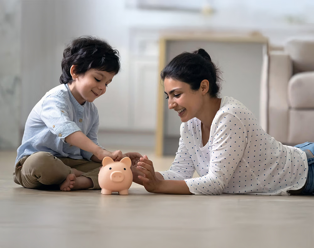 Free Press Journal - From Piggy Banks To SIPs How Indian Moms Are Raising The Next Generation Of Financially Savvy Kids